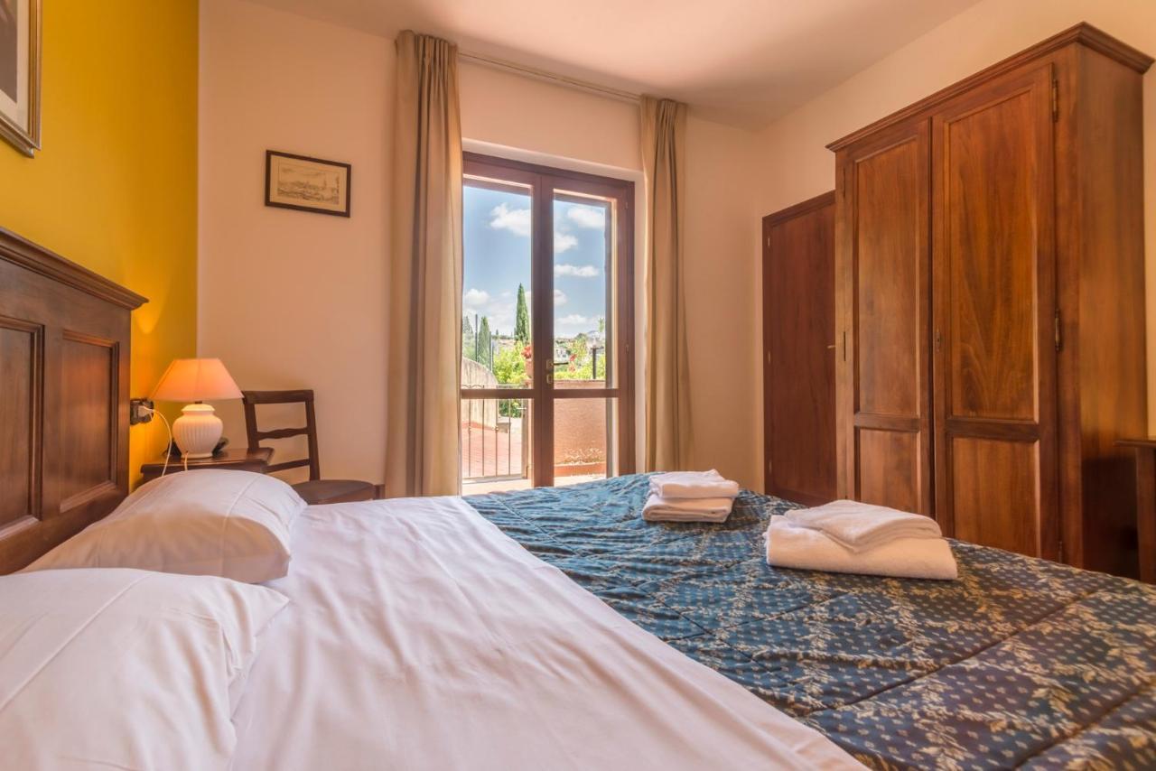 Hotel Le Rocce Magione Kültér fotó