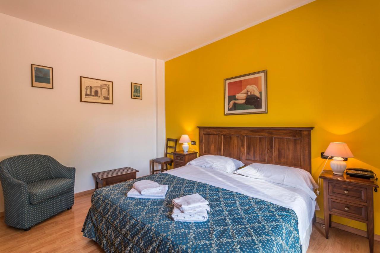 Hotel Le Rocce Magione Kültér fotó