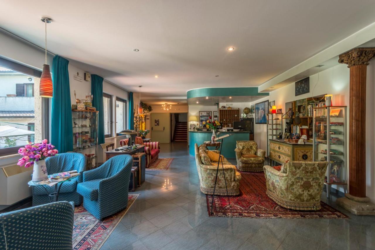 Hotel Le Rocce Magione Kültér fotó
